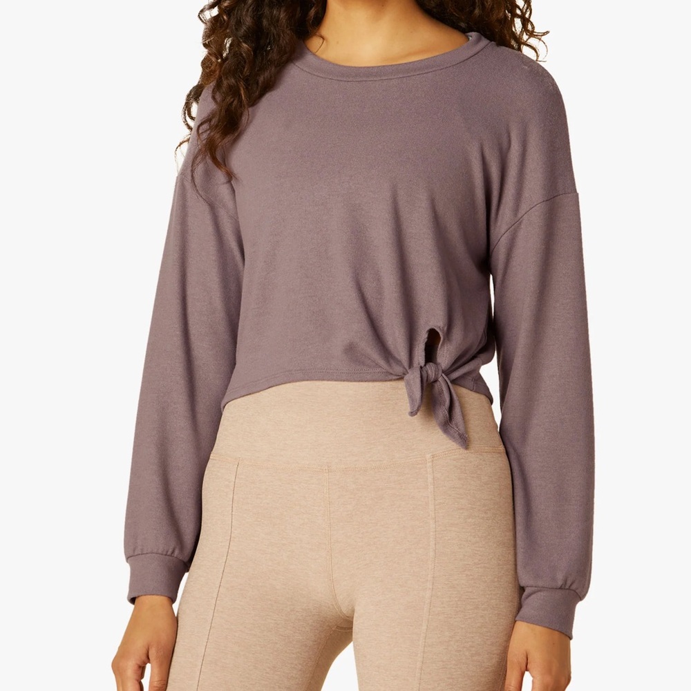 Beyond Yoga Smarten Up Pullover in Silverberry